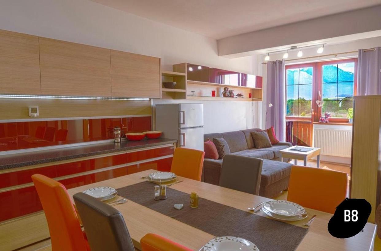 Apartman Velka Lomnica B8 Leilighet Eksteriør bilde
